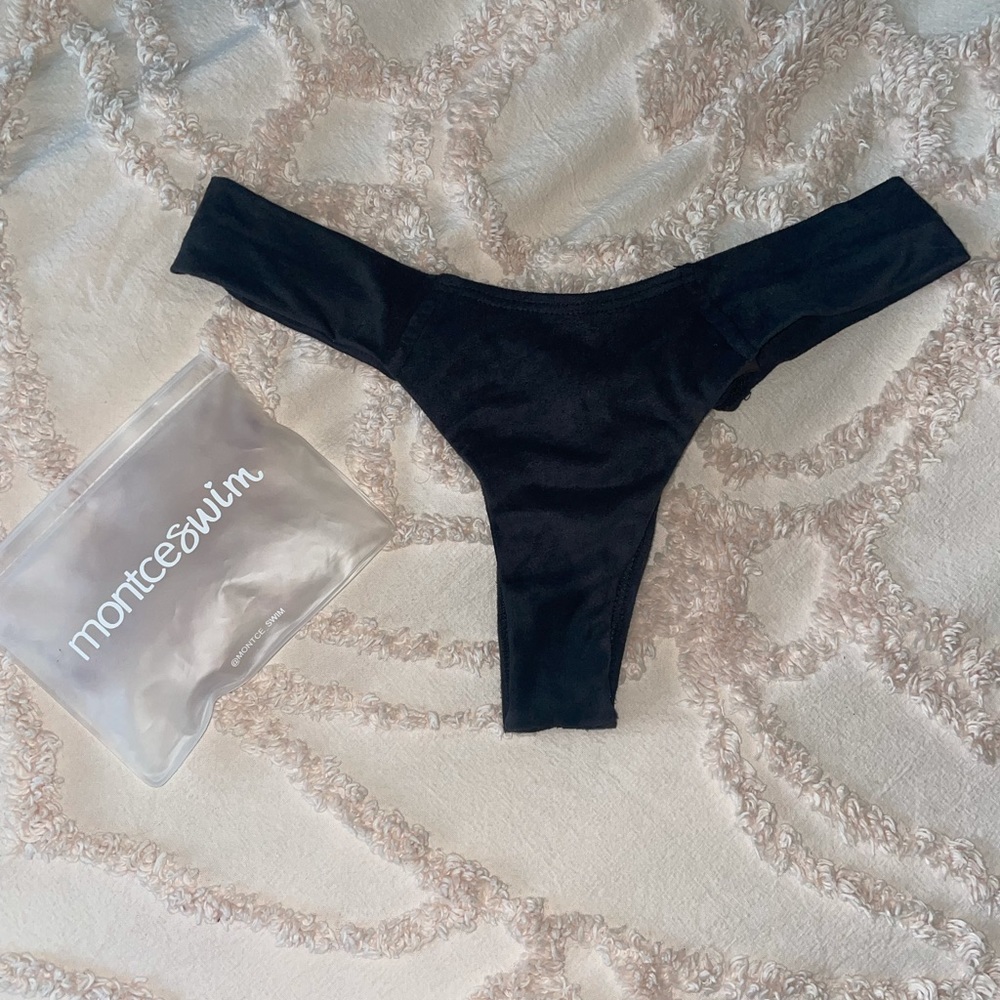 Suede Uno Black Bottoms - Montce Swim
